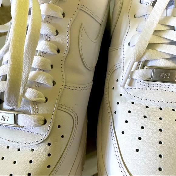 Women’s AF1 Nike white with box - Picture 7 of 7